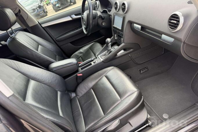 Audi A3 8P/8PA [2th restyling] Sportback hatchback 5-doors