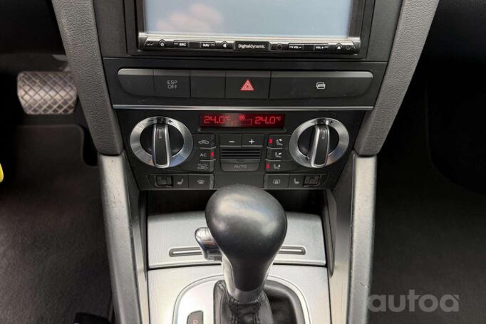 Audi A3 8P/8PA [2th restyling] Sportback hatchback 5-doors