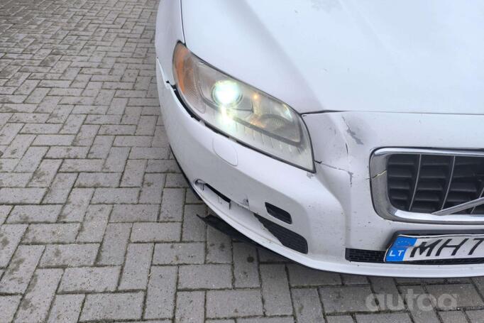 Volvo V70 2 generation [restyling] wagon 5-doors
