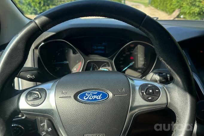 Ford Focus 3 generation Sedan