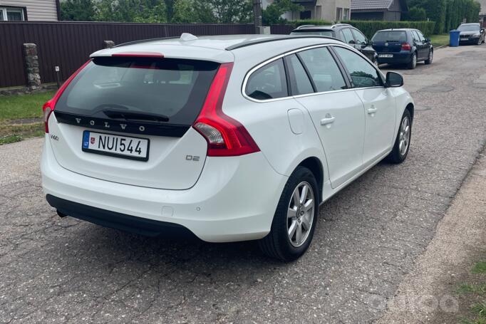 Volvo V60 1 generation wagon