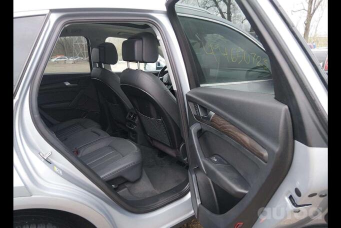 Audi Q5 2 generation Crossover