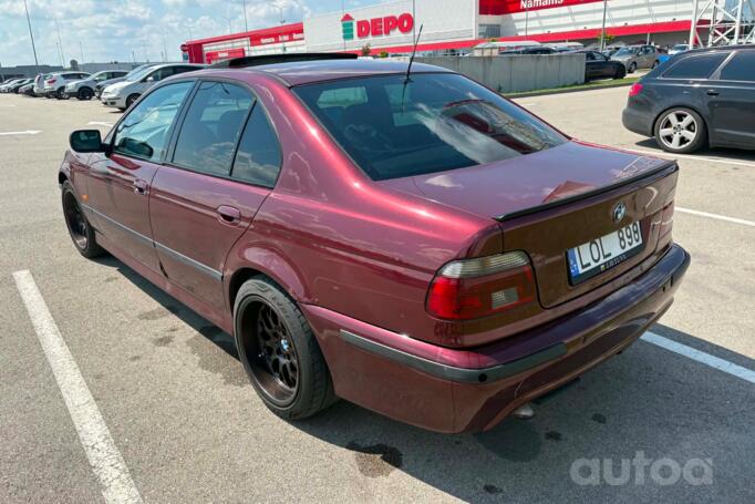 BMW 5 Series E39 Sedan 4-doors