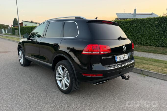 Volkswagen Touareg 2 generation Crossover