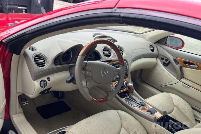 Mercedes-Benz SL-Class R230 Roadster
