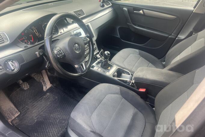 Volkswagen Passat B7 Variant Alltrack wagon 5-doors