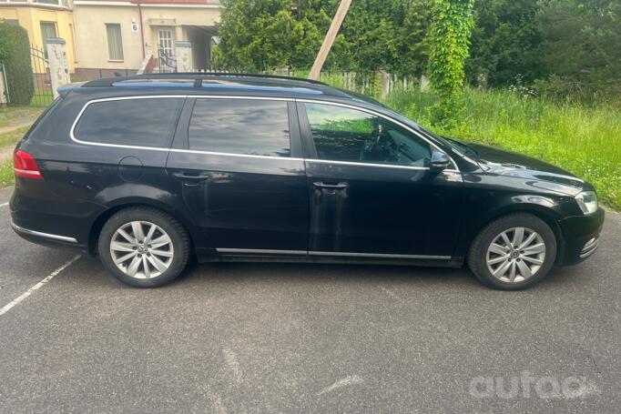 Volkswagen Passat B7 Variant Alltrack wagon 5-doors