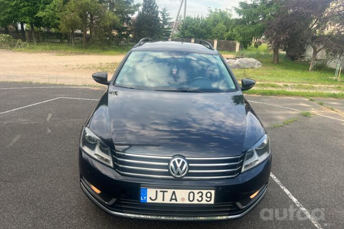 Volkswagen Passat B7 Variant Alltrack wagon 5-doors