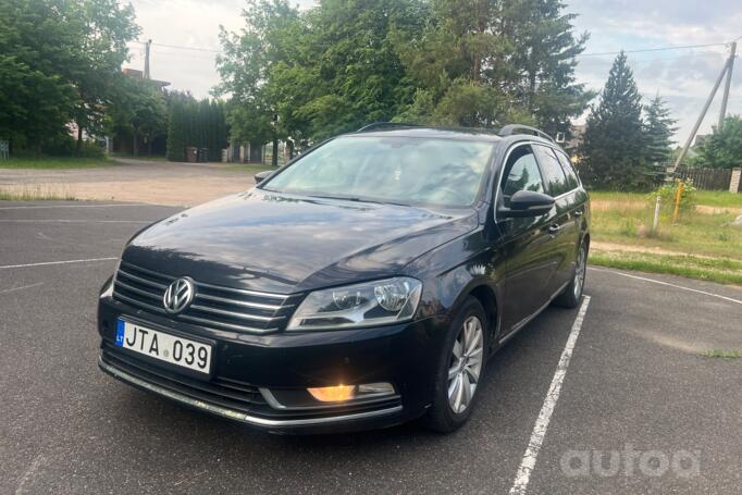 Volkswagen Passat B7 Variant Alltrack wagon 5-doors