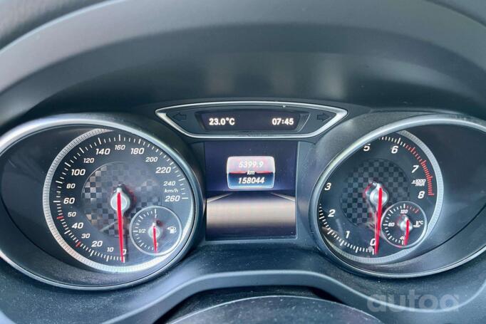 Mercedes-Benz A180 2016