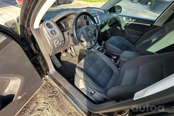 Volkswagen Tiguan 1 generation [restyling] Crossover