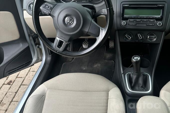 Volkswagen Polo 5 generation Hatchback 5-doors