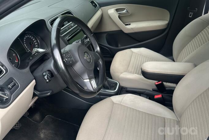 Volkswagen Polo 5 generation Hatchback 5-doors