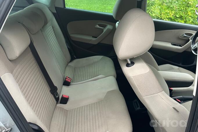 Volkswagen Polo 5 generation Hatchback 5-doors