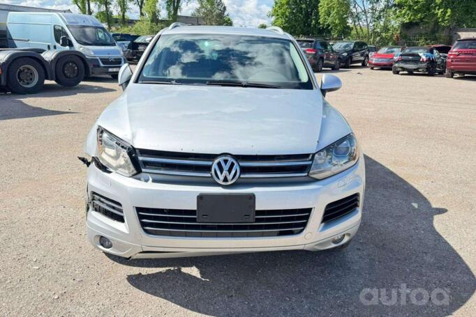 Volkswagen Touareg 2 generation Crossover
