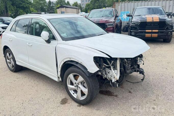 Audi Q3 8U [restyling] Crossover