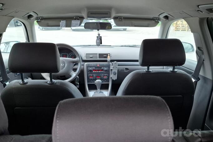 Audi A4 B6 Avant wagon 5-doors