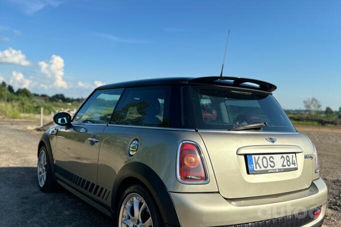 Mini Cooper S R56 Hatchback