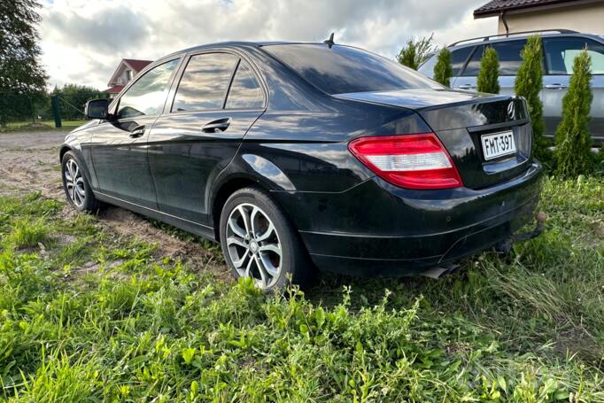 Mercedes-Benz C-Class W204/S204 Sedan