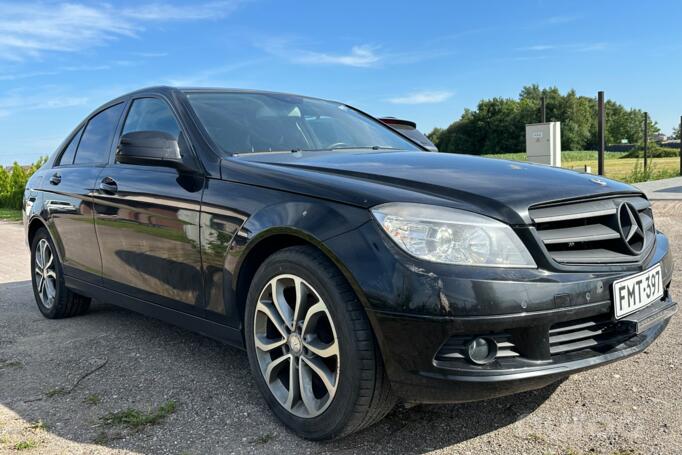 Mercedes-Benz C-Class W204/S204 Sedan