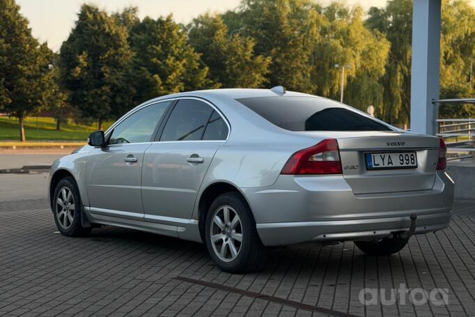 Volvo S80 2 generation Sedan
