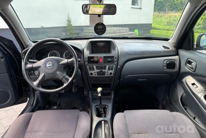 Nissan Almera N16 [restyling] Hatchback 5-doors