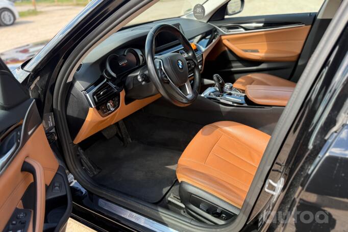 BMW 5 Series G30 Touring wagon