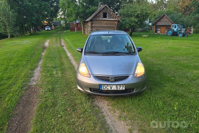 Honda Jazz 1 generation [restyling] Hatchback