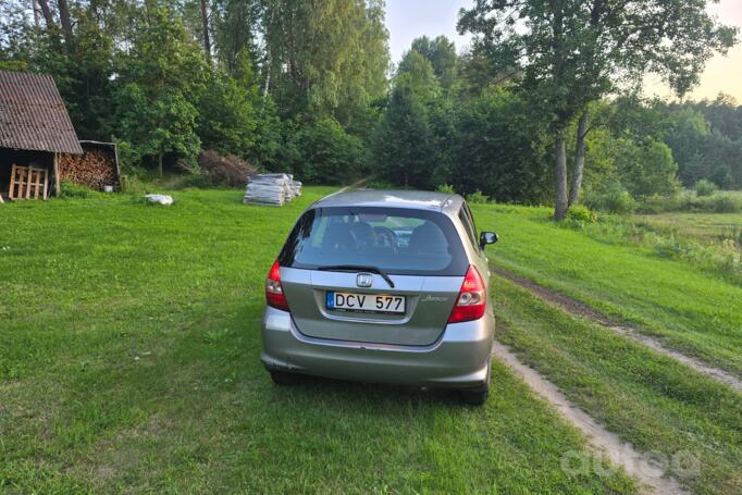 Honda Jazz 1 generation [restyling] Hatchback