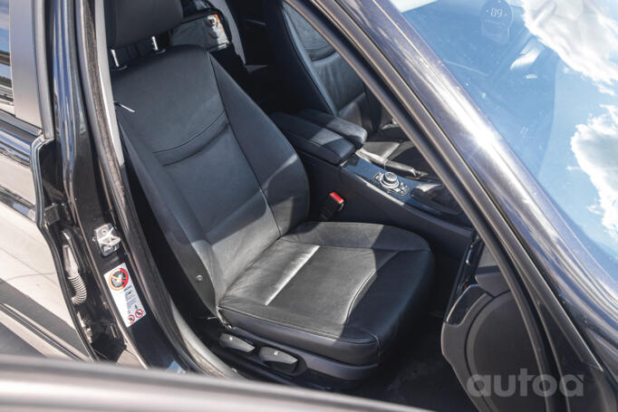 BMW 3 Series E90/E91/E92/E93 [restyling] Touring wagon