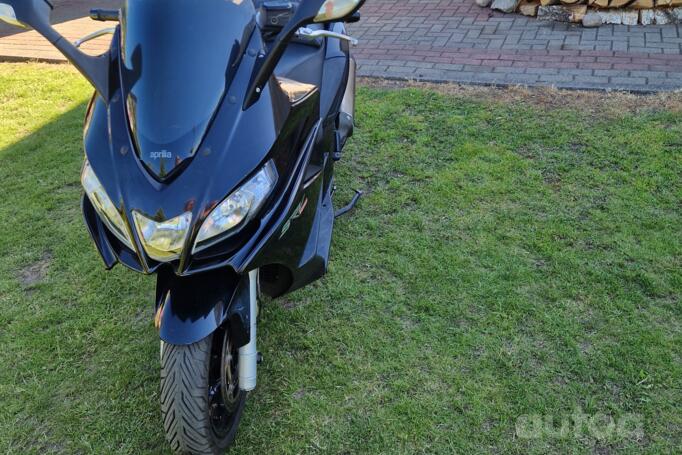Aprilia SRV