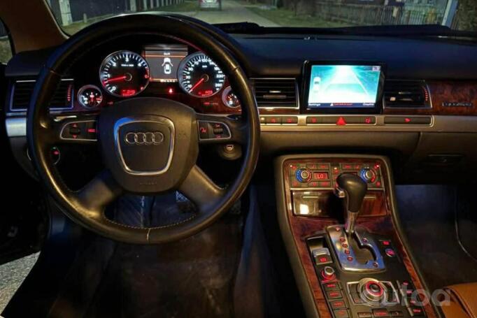 Audi A8 D3/4E [2th restyling] Sedan