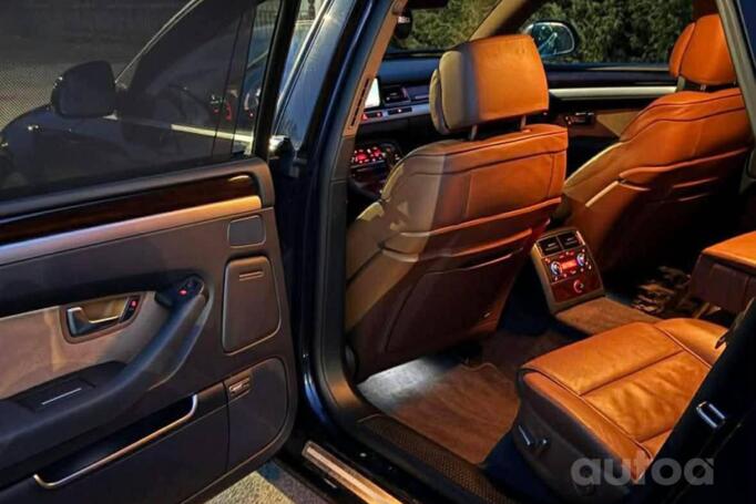 Audi A8 D3/4E [2th restyling] Sedan