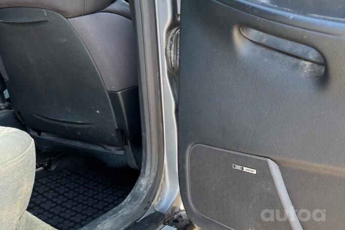 Audi S4 B5/8D Avant wagon 5-doors