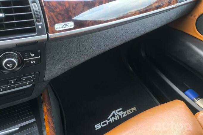 BMW X5 E70 Crossover