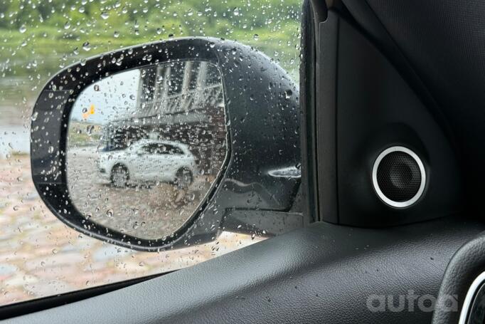 Mitsubishi Outlander 3 generation [3th restyling] Crossover