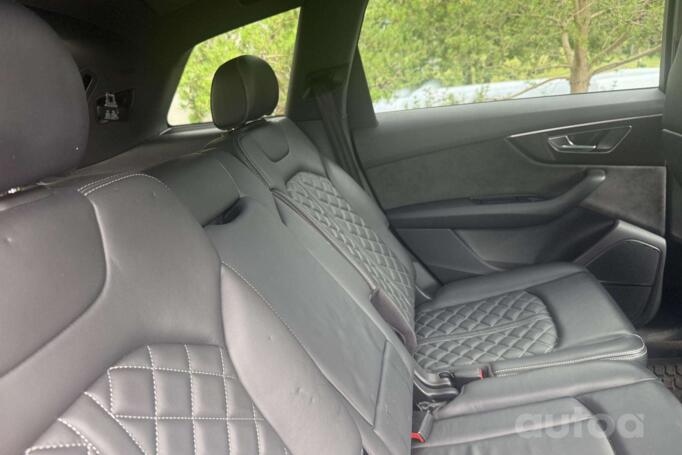 Audi SQ7 2021
