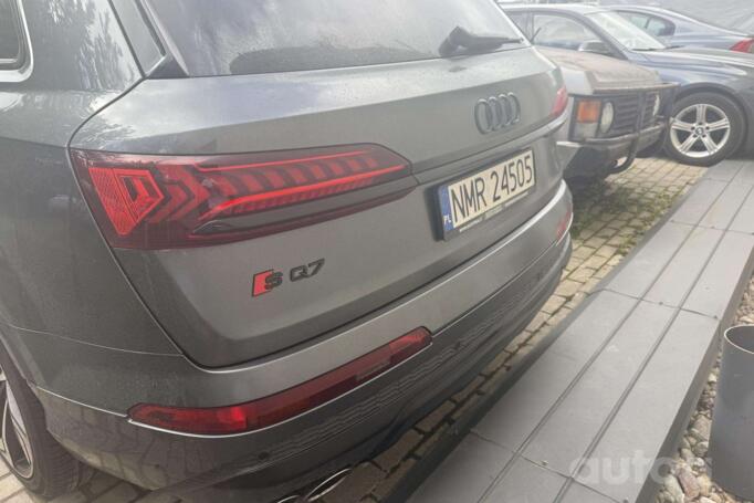Audi SQ7 2021