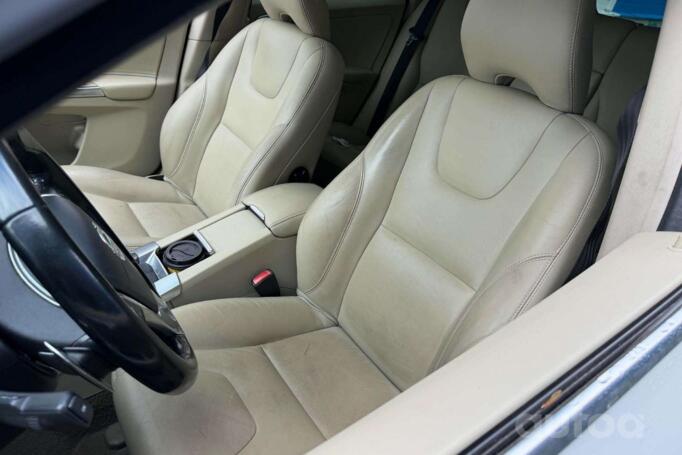 Volvo XC60 2015