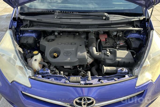 Toyota Verso-S 1 generation Minivan