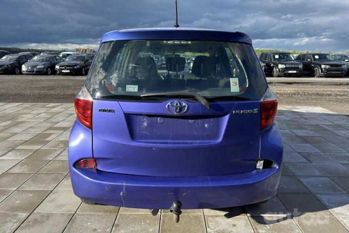 Toyota Verso-S 1 generation Minivan