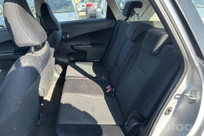 Toyota Verso-S 1 generation Minivan