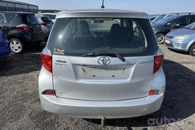 Toyota Verso-S 1 generation Minivan