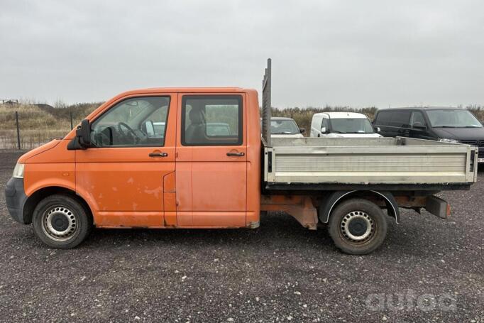 Volkswagen Transporter T5 Minivan 4-doors