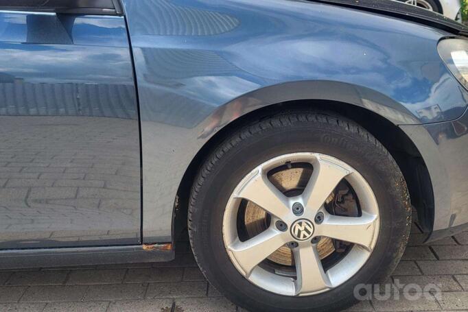 Volkswagen Golf 6 generation Hatchback 5-doors