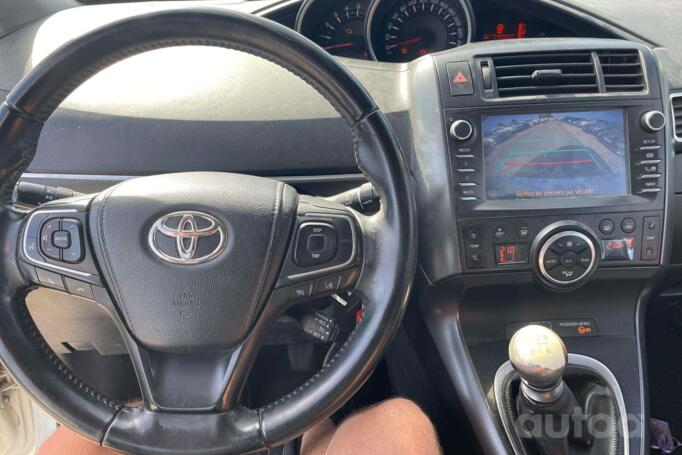 Toyota Verso 3rd generation (Facelift)