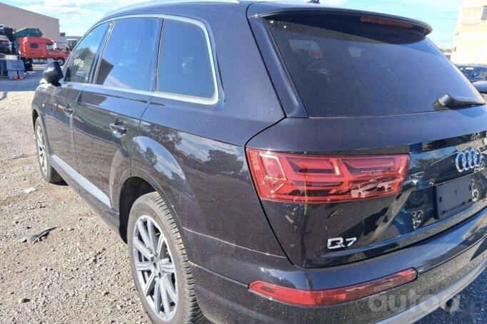 Audi Q7 4M Crossover