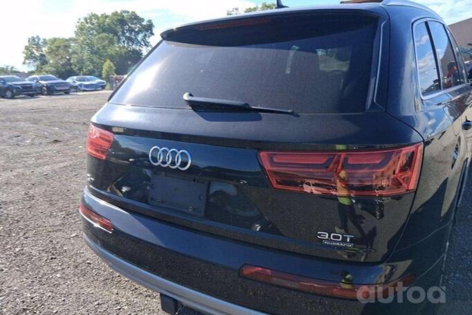 Audi Q7 4M Crossover