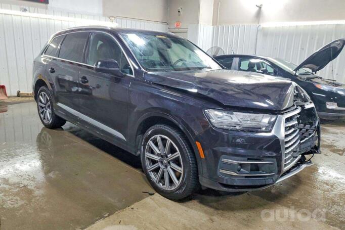 Audi Q7 4M Crossover