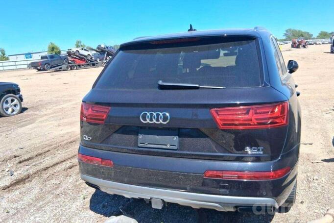 Audi Q7 4M Crossover